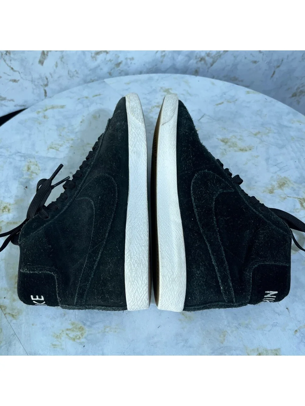 Nike Blazer Mid Premium Womens Size 8.5 Shoes Black White Suede Athletic Sneaker